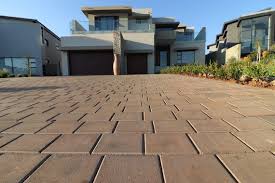 Kissimmee, FL Driveway Paving Services Company